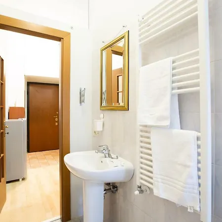 Apartment Veniero 12 Mailand
